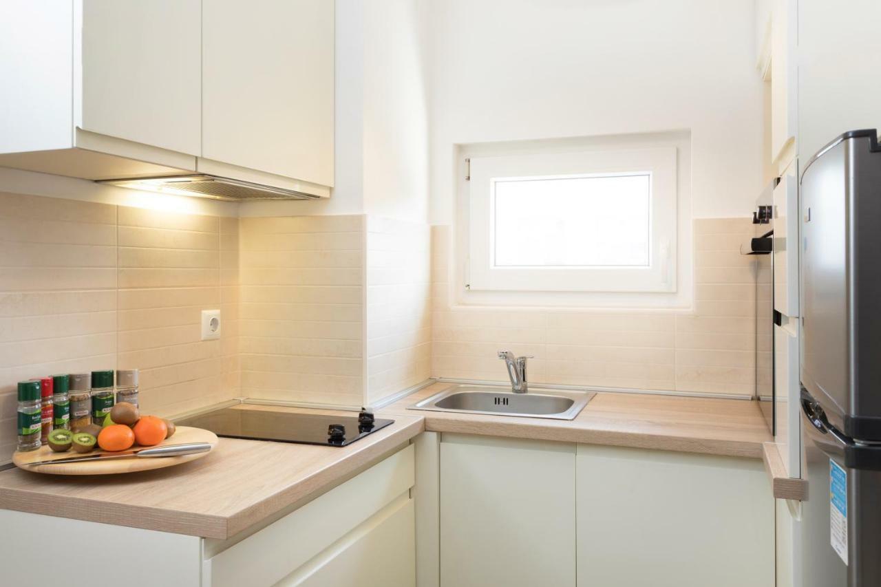 Cute And Sunny Studio In Zagreb With Balcony & Free Parking Esterno foto